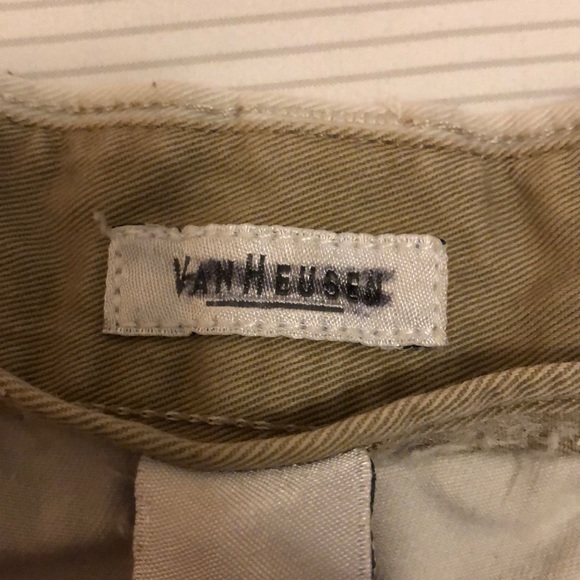 5/$25🏷❤️Van Heusen tan/khaki shorts casual pockets - Picture 8 of 11